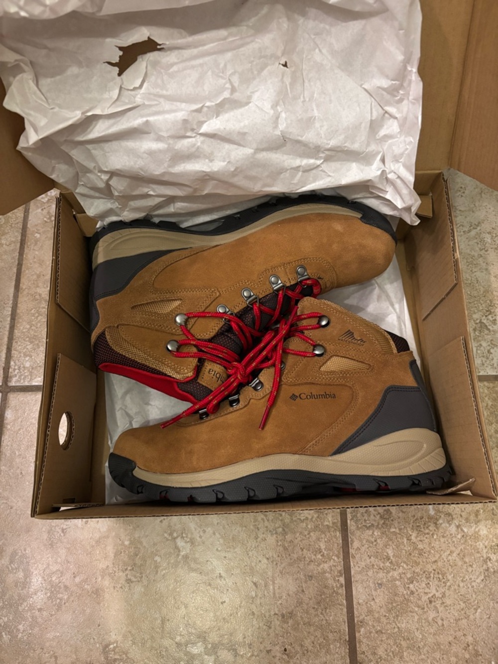 Columbia Newton Ridge Plus Waterproof Amped Wide Hiking Boots - Women’s 10W - Picture 6 of 7